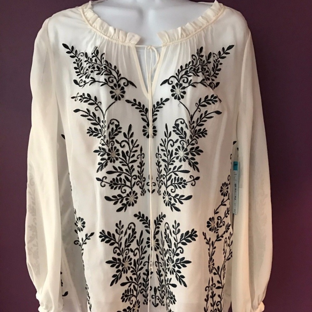 ALICE & OLIVIA White Silk Peasant Blouse